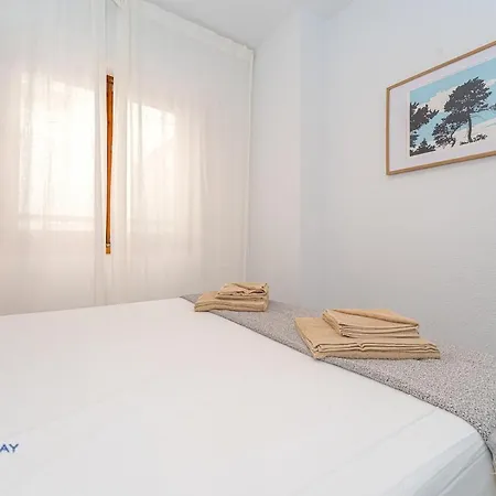 2 Bed 2 Bath Magnus Apartament *
